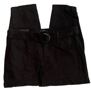 Banana Republic Black Utility Cargo Tapered Crop NWT Women’s Size 10